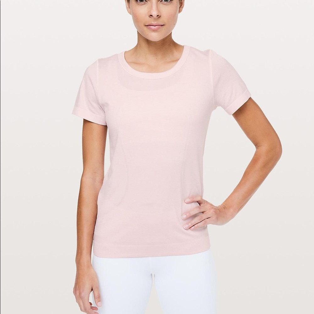 Lululemon Fitted Pink Tee Shirt